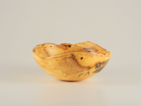 Kastanie: Durchmesser 20,5cm, Höhe 9cm